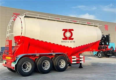 40t lielapjoma CenntT tankkuģu puspiekabe ar dīzeļdegvielu